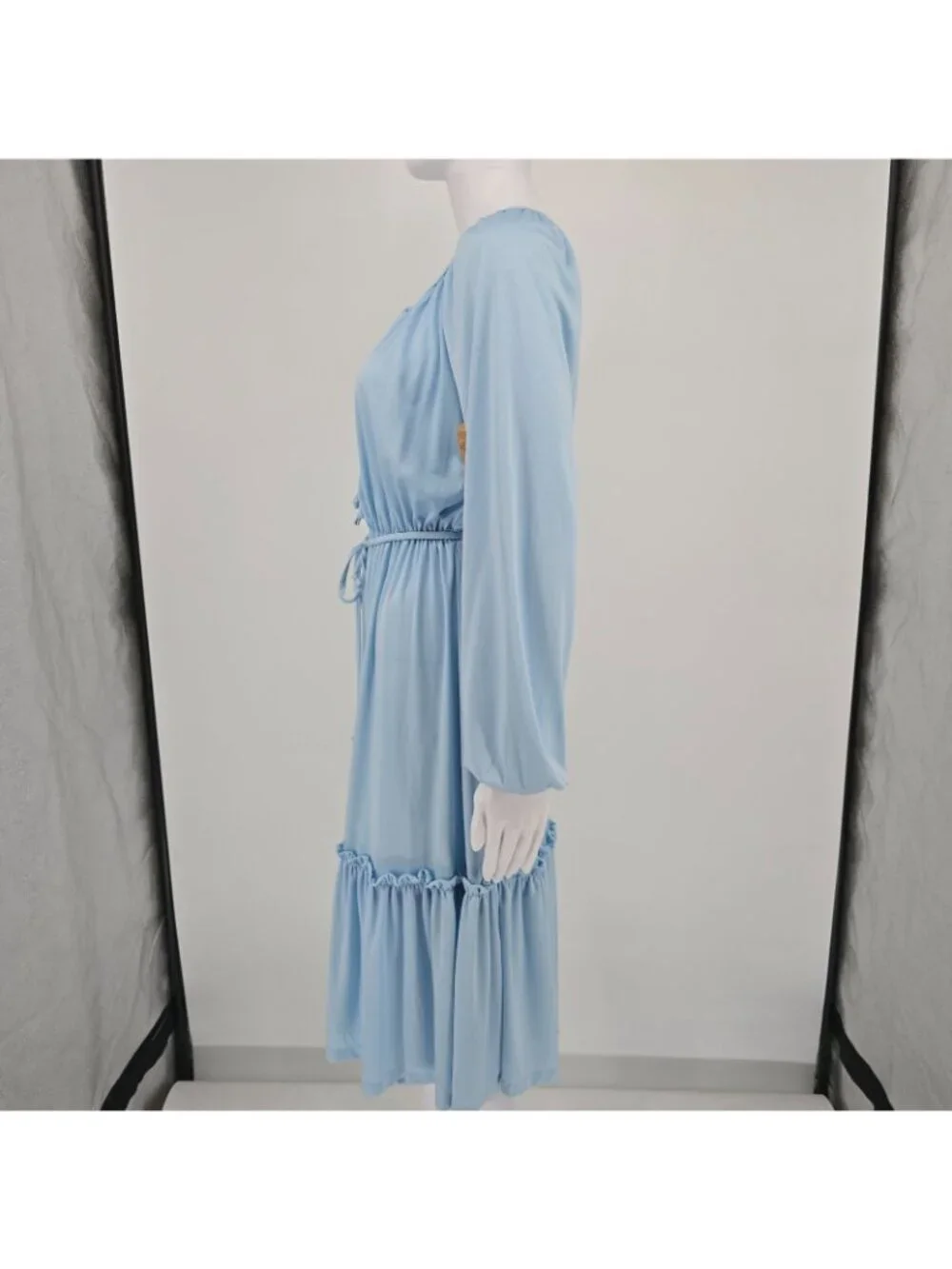 Vintage 1970s Light Blue Elastic Waist Blouson Sleeve Peasant Dress (M)